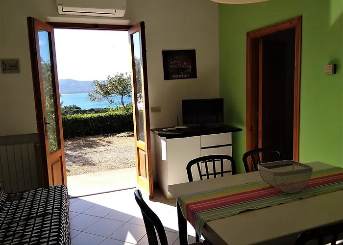La Casa Sul Tramonto - - Services Included Vakantiehuis
